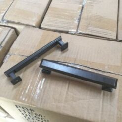 6000 BRAND NEW METAL CABINET PULLS LIQUIDATION PALLET WHOLESALE